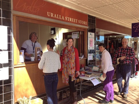 Uralla-Street-Stall-from-ZNet-Urallas-FB-page.jpg