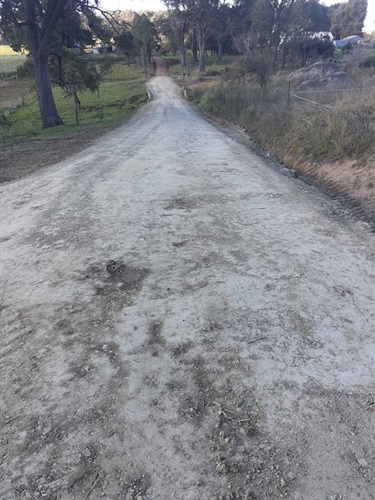 Rock Abbey Road Gravel resheeting.jpg