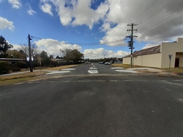 School Crossing - Bowline Street, Bundarra