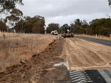 Heavy patching recommences on Kingstown Road.jpg