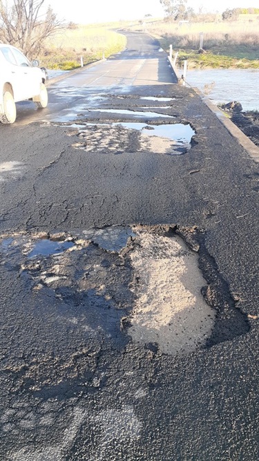 Flood damage - Crossing at Enmore.jpg