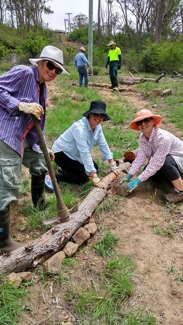 Mt Mutton volunteers controlling erosion