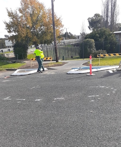 Bundarra-School-Crossing.jpg
