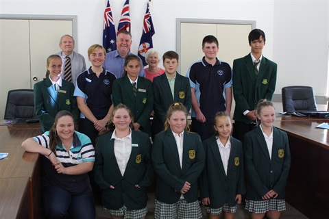 Morning-Tea-with-Mayor-Uralla-schools-10Apr19-5.jpg